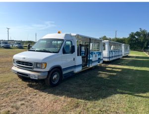 TRAM6234 - 1998-2000 Tramstar Power Car and Two Trailers - Gas Powered