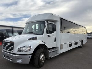 BUS-024 - Used 2015 Champion Defender Executive Shuttle Bus
