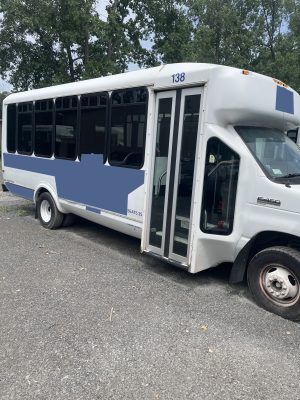 BUS-138 - Used 2012 Ford E450 Bus