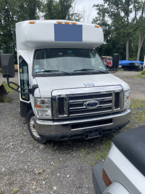 BUS-140 - Used 2015 Ford E450 Bus - $10,000