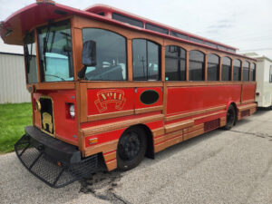 TROL8746 - Used 2001 Chance ADA Trolley