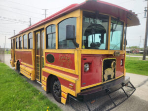 TROL8747 - Used 2001 Chance ADA Trolley